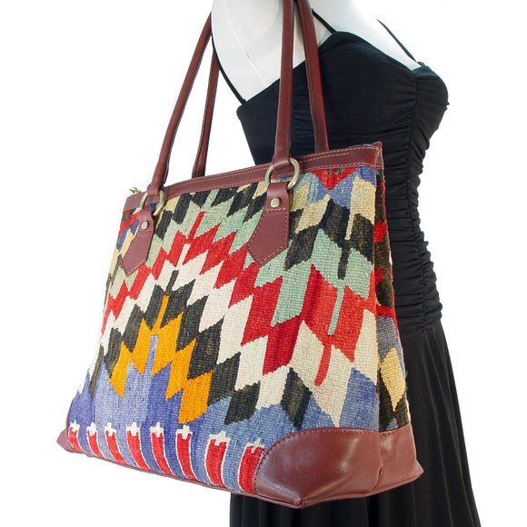 ARTEMIS DESIGN CO. Sumak Kilim Weekender Bag $598 - Picture 8 of 8